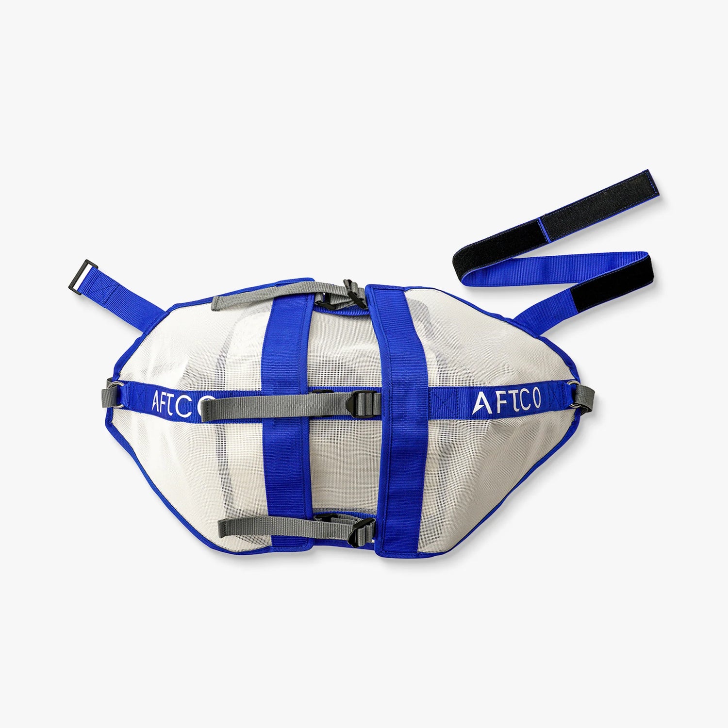safety harness in a bucket